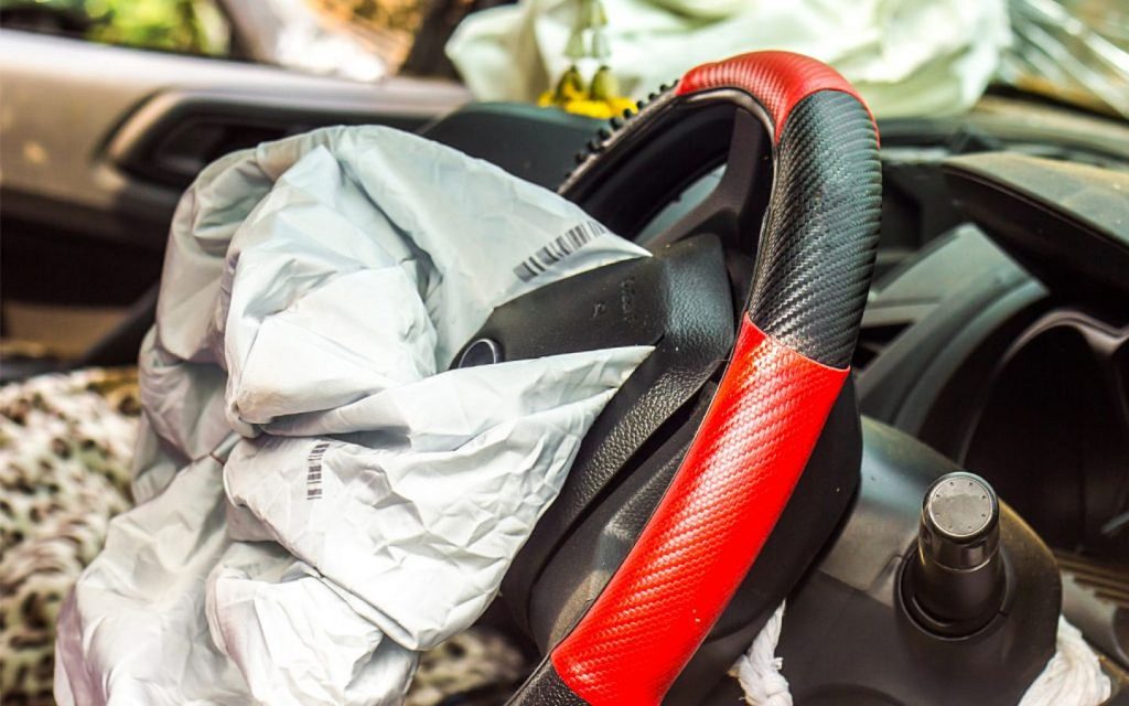 Understand the airbag types and functions