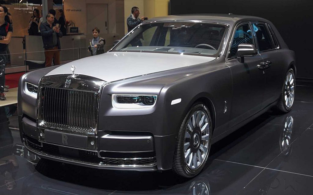 The Difference Between A Luxury & Exotic Car cars blog