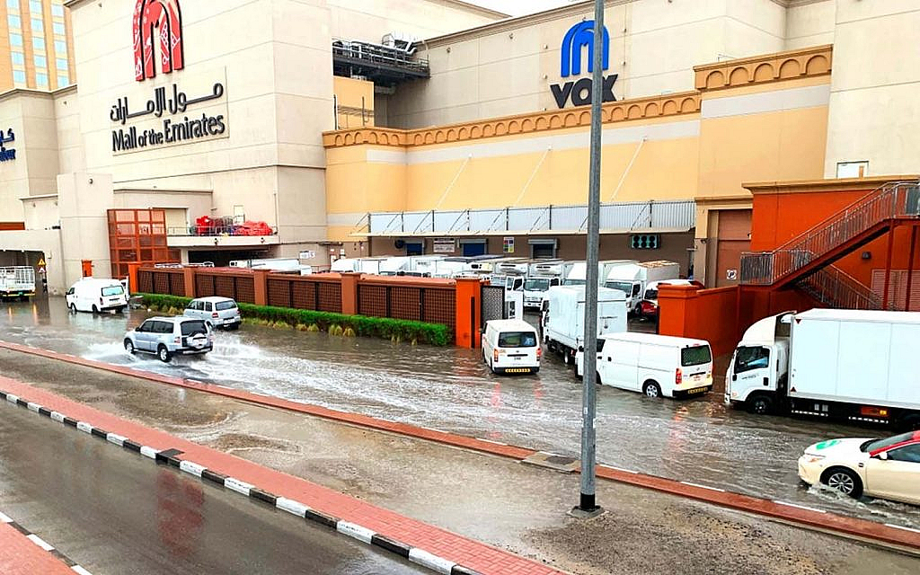 Braking powerfully is extremely important when driving on flooded roads