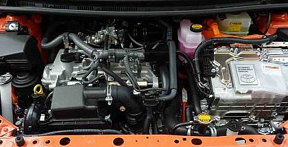 ways to detect leaks in car cooling system