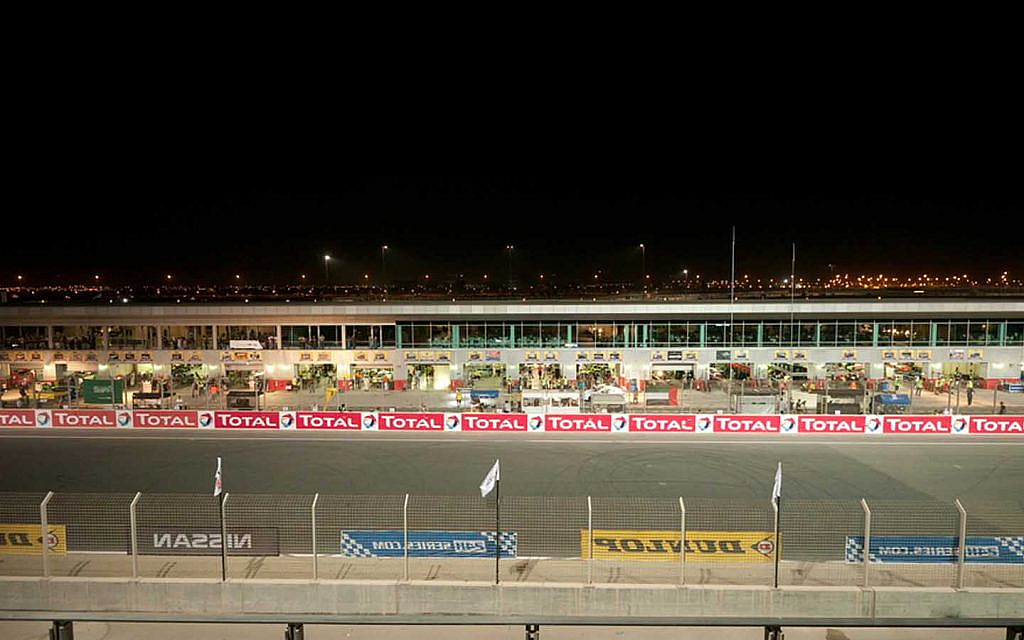 Dubai Autodrome at night