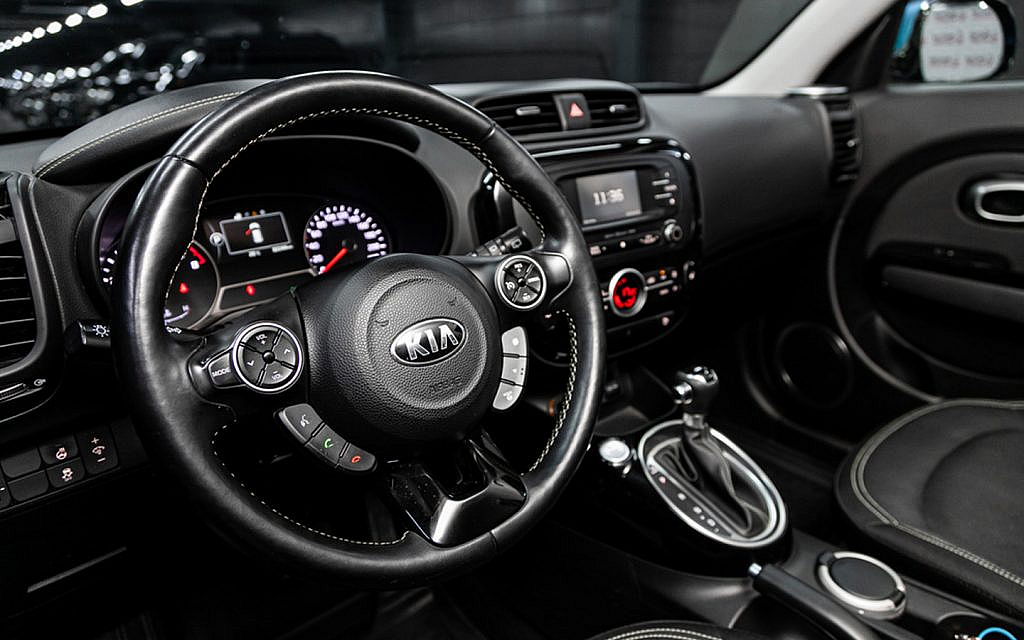 Using Cruise Control in a Car Tips and More