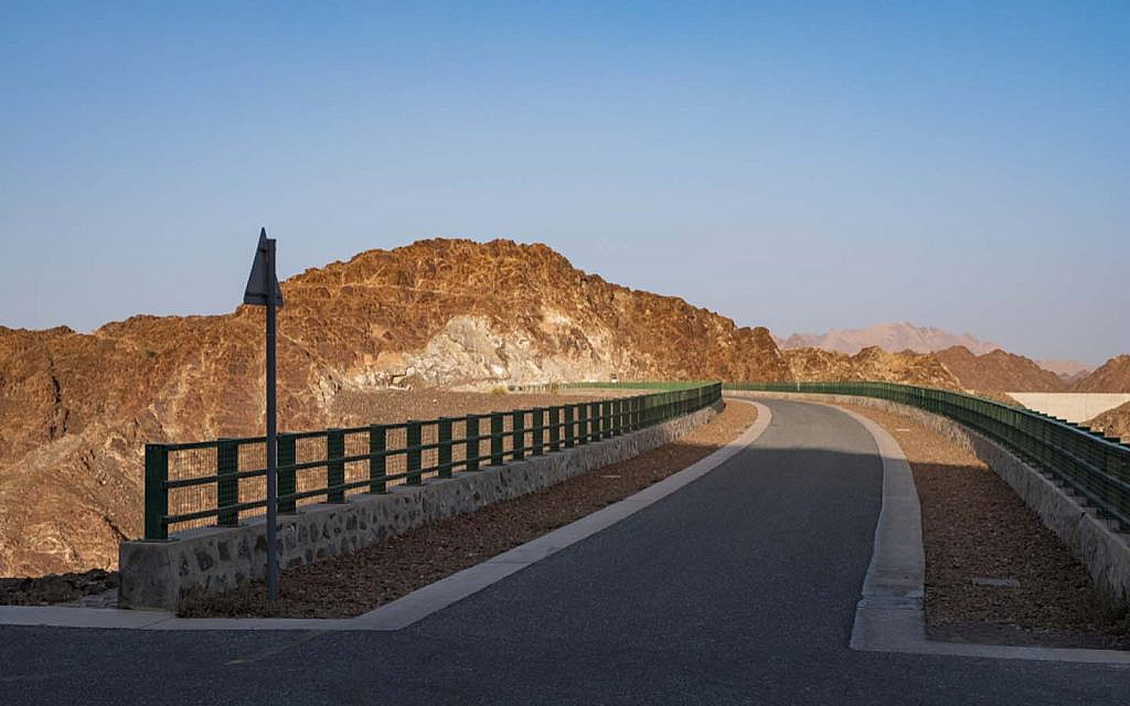 Hatta Dam and reservoir in Hatta