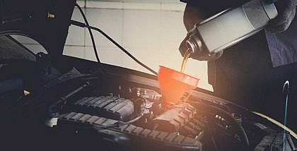 changing a car’s oil