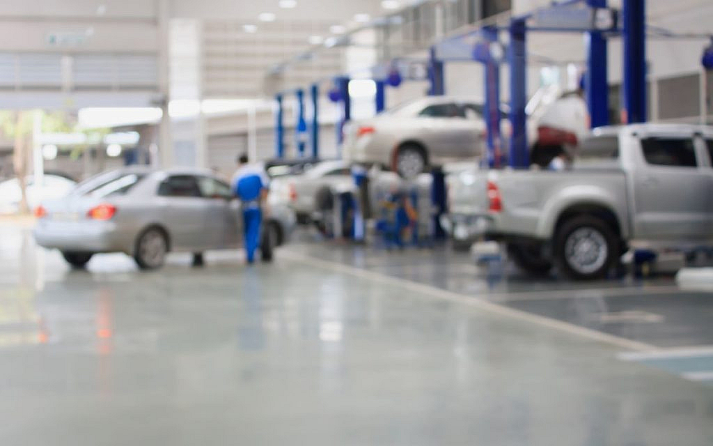 list of popular car storage companies in Dubai