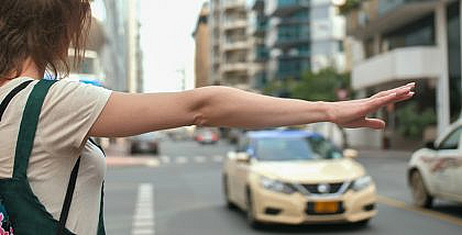 دليل المواصلات العامة في دبي