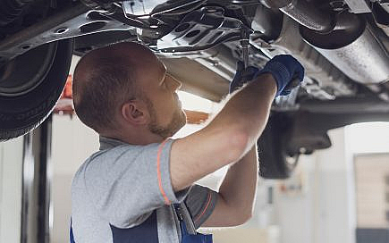 6 Ways to Fix Spongy Brakes in a Car dubizzle