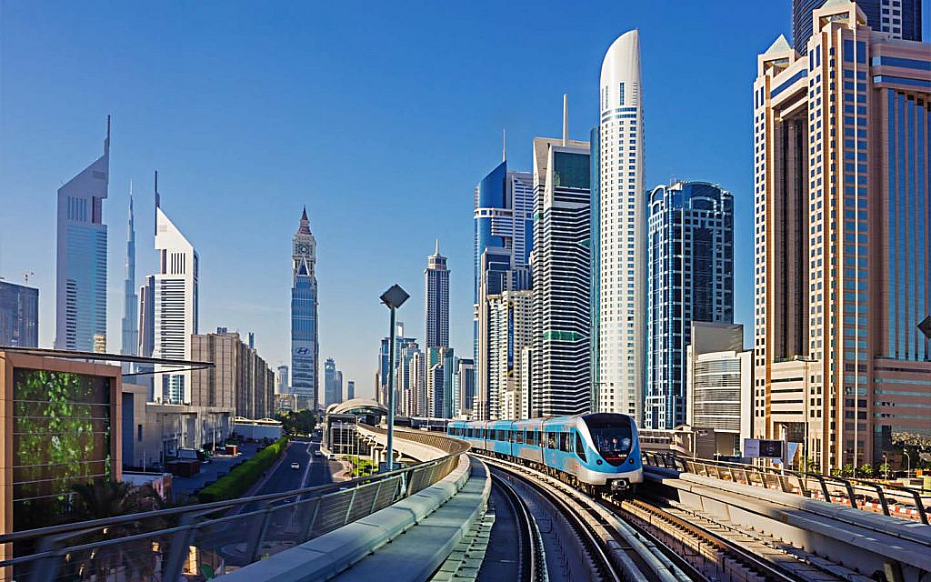 Dubai metro train