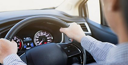steering wheel shakes