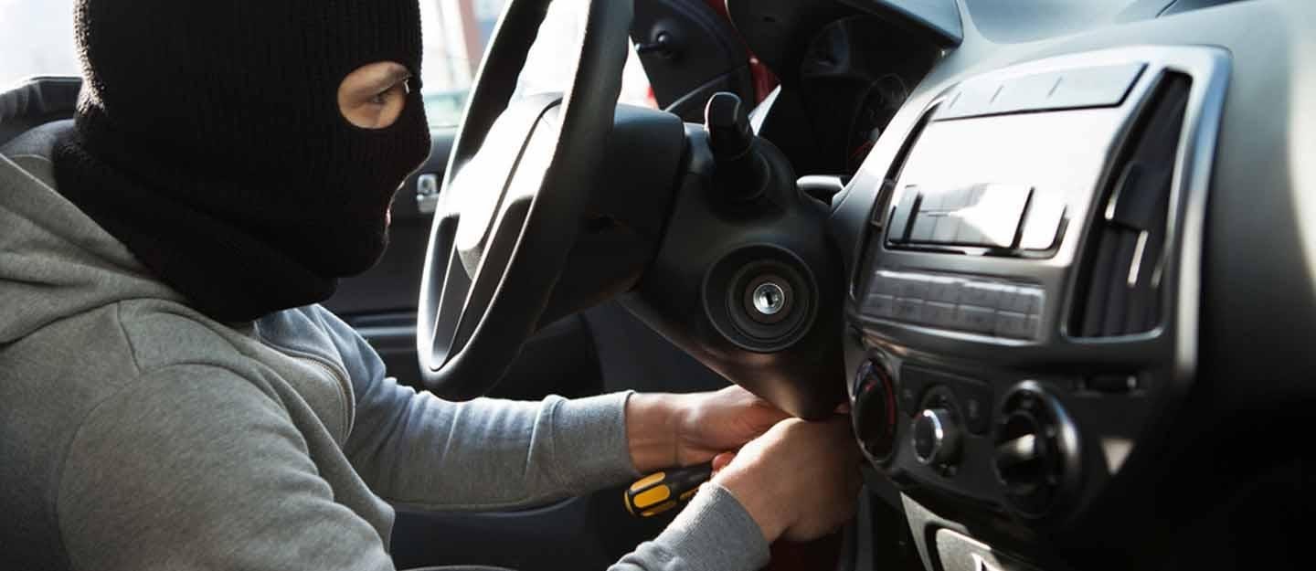 Common mistakes that make your car vulnerable