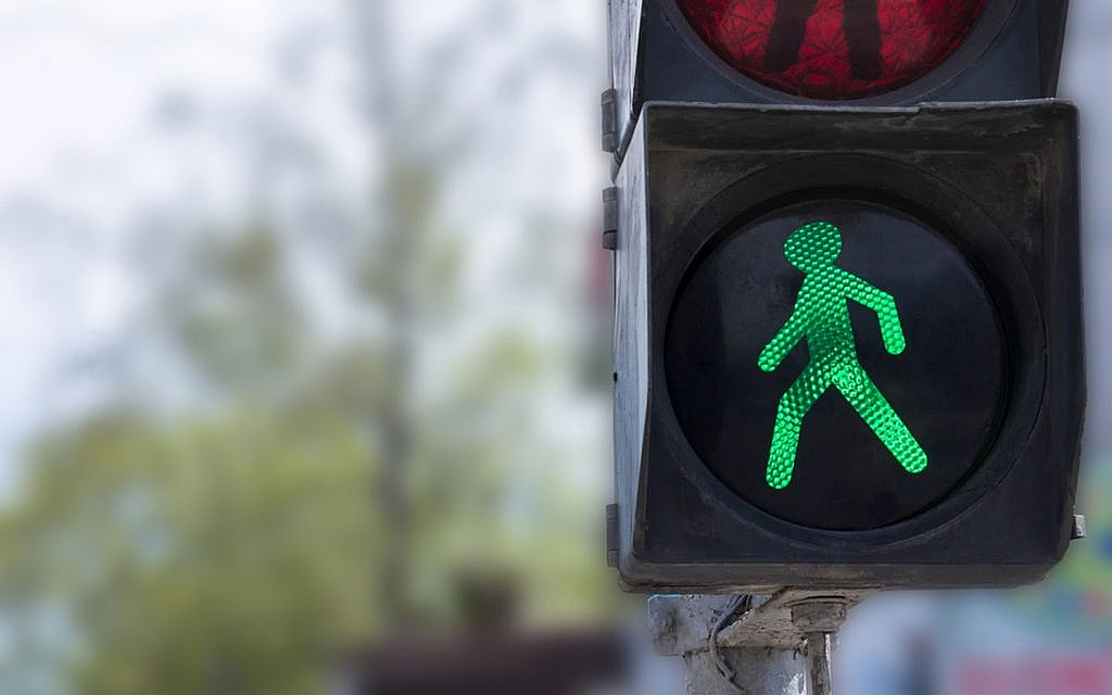 Green traffic light for pedestrians