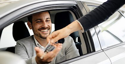 Avoid car rental mistakes when renting a car.