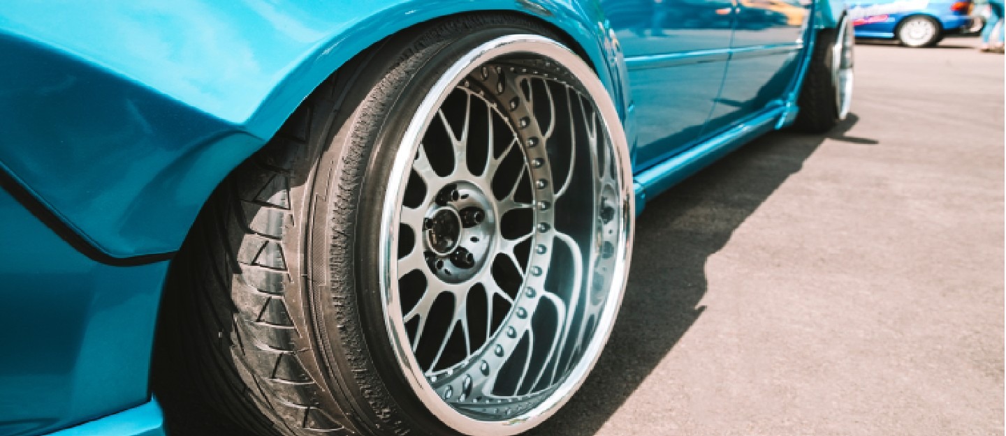 جنطات سيارة