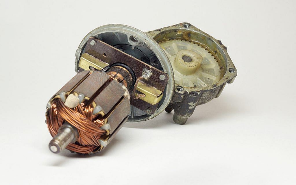 Electrical Arcing in Automobiles Causes and Preventions