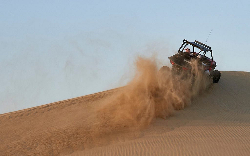 The dune buggy in desert challenge