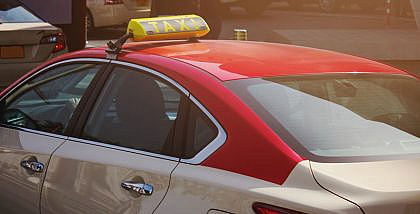 Dubai taxi fare and calculator