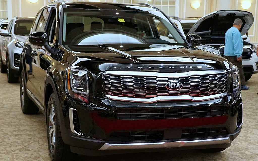 Shiny black colored KIA Telluride at a showroom 