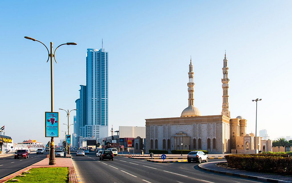 UAE traffic fines 50% discount. Drivers can use the discount on traffic fines and make payments until December 31