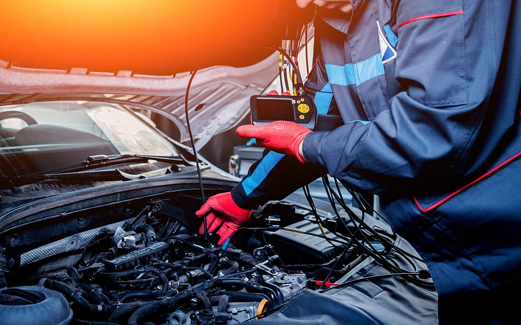 Why Timely Car Engine Repair is Essential for Vehicle Longevity? 