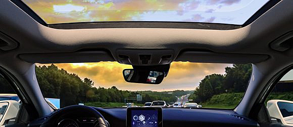 Sunroofs In Cars Uses Advantages Disadvantages More Dubizzle