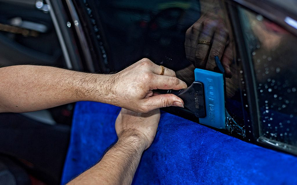 professional window tinting
