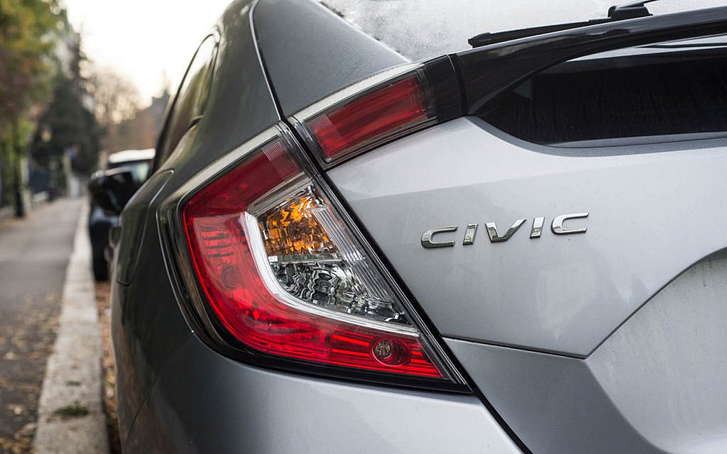 When it comes to Japanese used cars for sale in the UAE Civic is popular