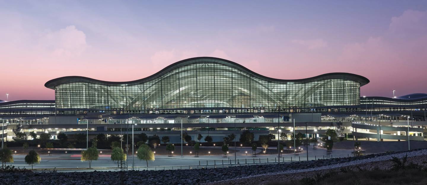 All About Abu Dhabi Airport Buses Routes and Timings