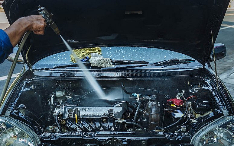 A Guide on Engine Bay Cleaning: Process, Tips & More | dubizzle