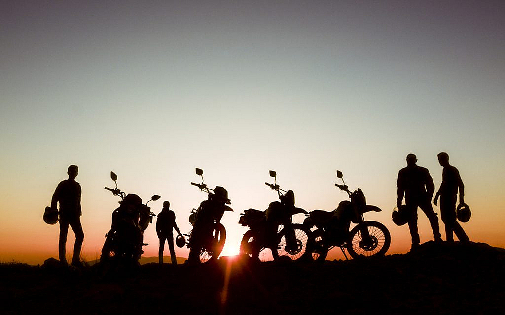 companies offering motorcycle tours in the UAE also offer insurance and breakfast. 