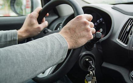Guide to Wheel Hub Failure Symptoms, Signs & More dubizzle