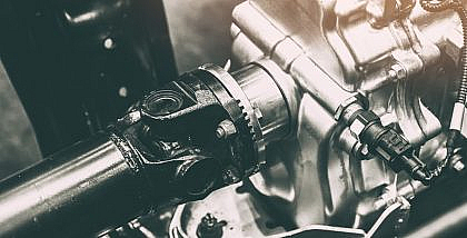 some common symptoms of a bad driveshaft