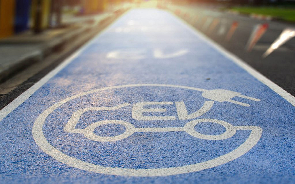 there are many benefits of electric cars to the environment