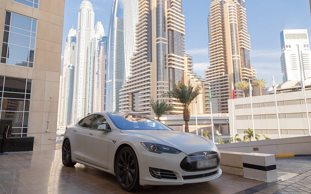 electric cars has many environmental benefits