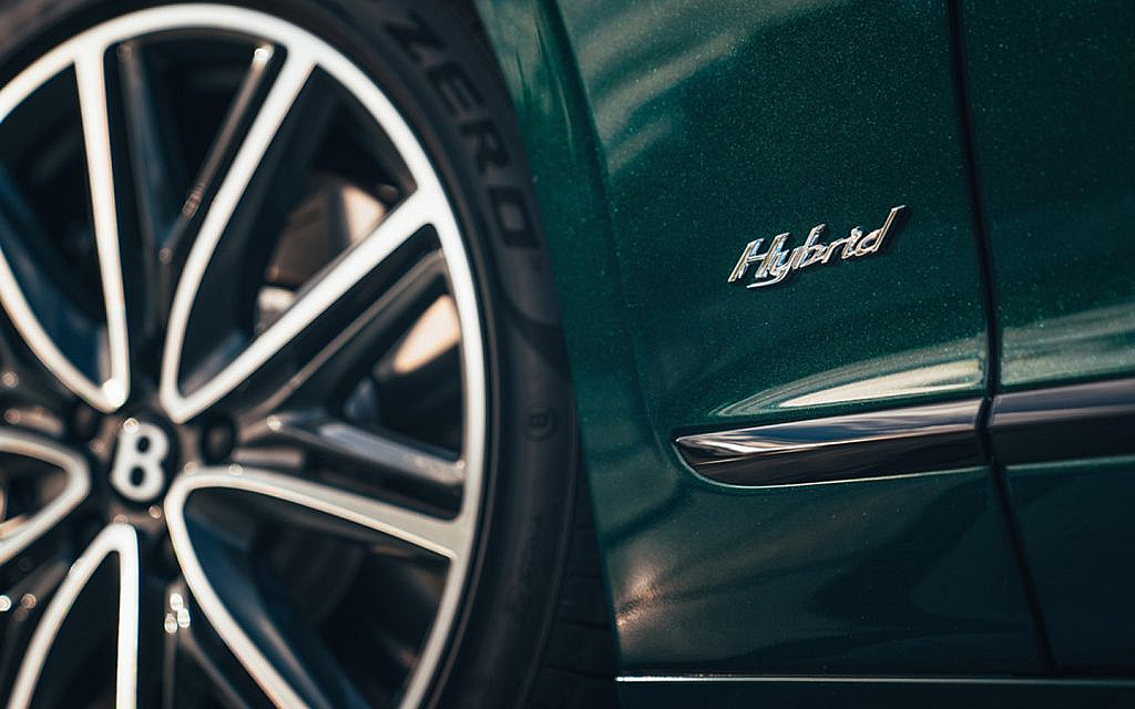 The wheel of a Bentley Flying Spur Hybrid