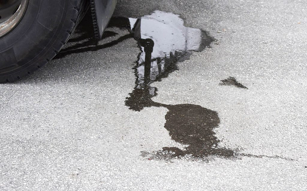 High Oil Pressure in Car Common Causes & Symptoms