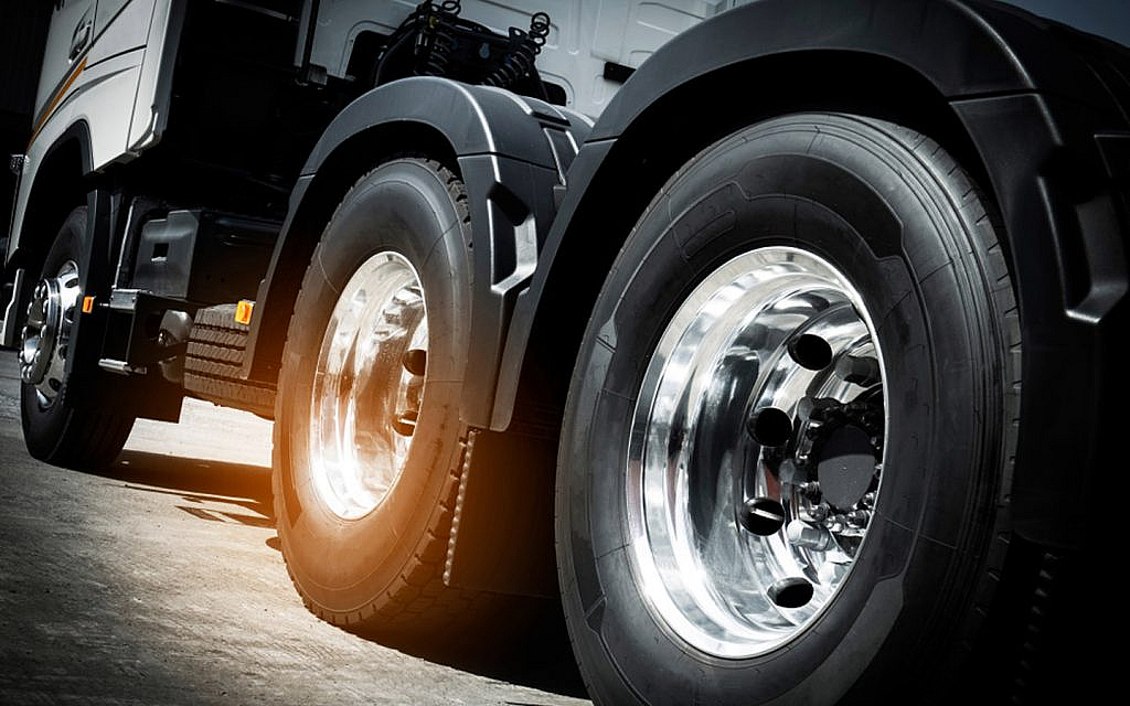 You must follow the commercial tyre safety checklist