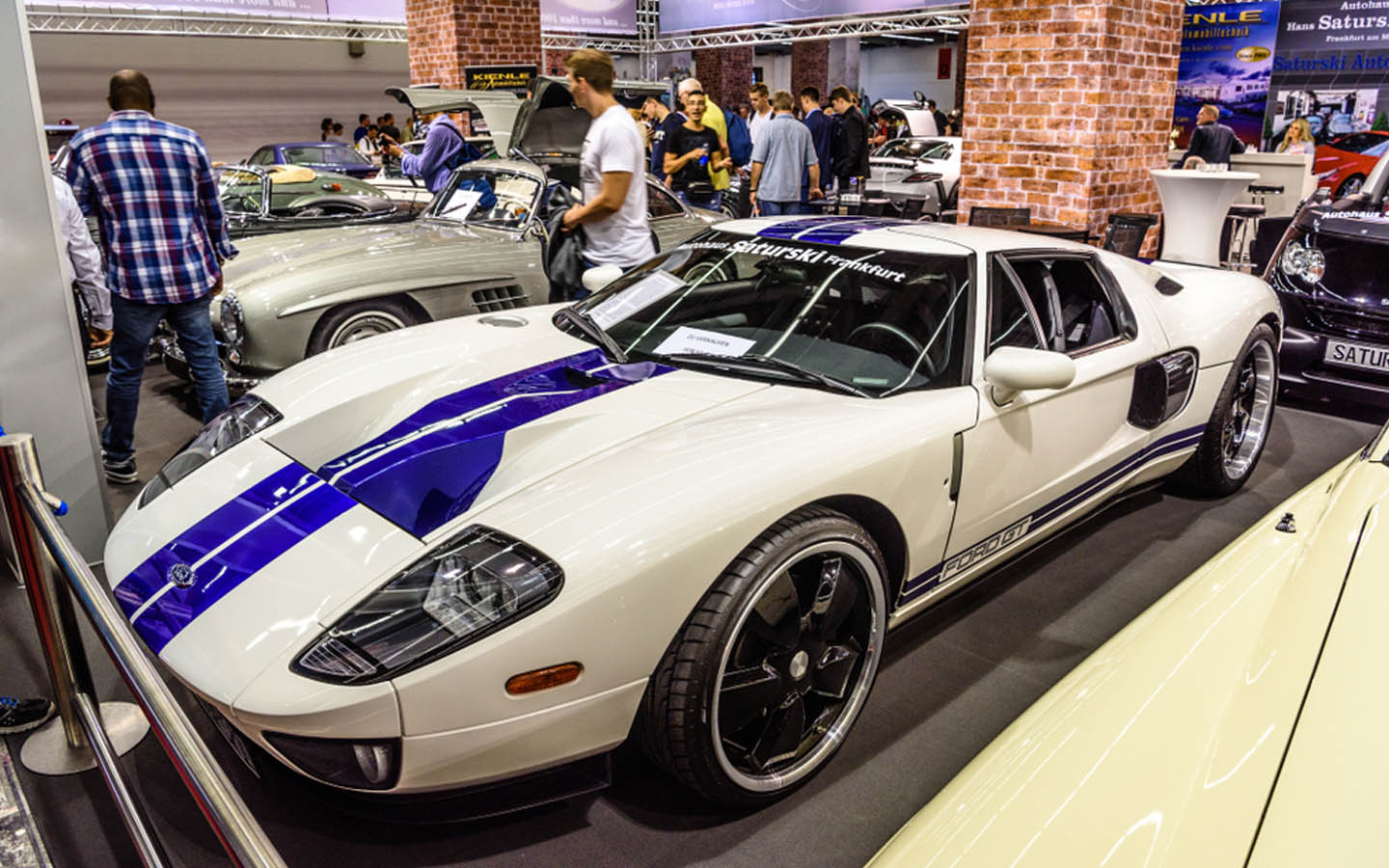 الجيل الأول من فورد جي تي