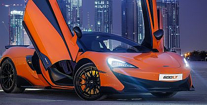 spot supercars in Dubai