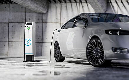 Upcoming Electric Cars of 2023: Roadster, Lyriq, Ariya & More | dubizzle