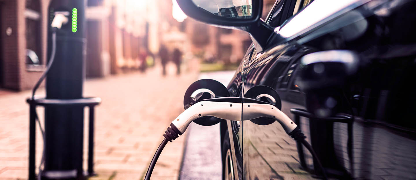 how are EVs safer than fuel cars
