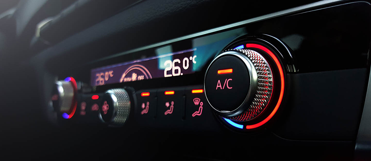 Comparison Between Climate Control vs Air Conditioning in Cars