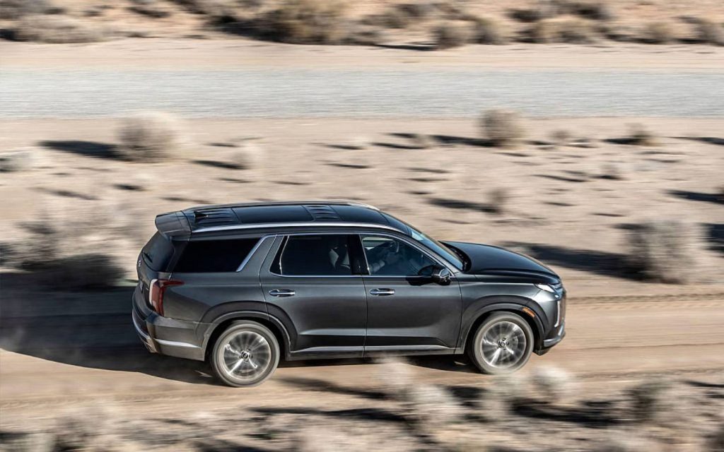 New Hyundai Palisade 2023 off-roading