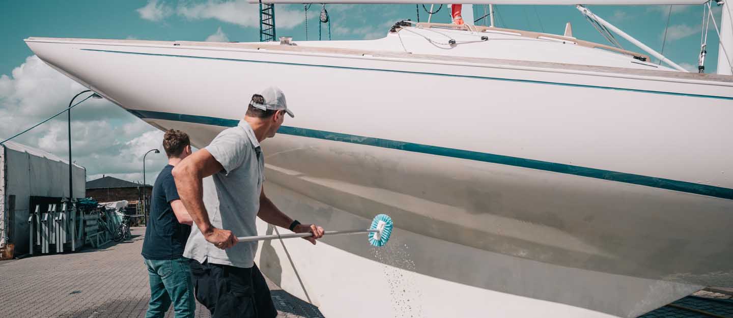 Here are Summer Travel Cleaning Tips for Boats and RVs