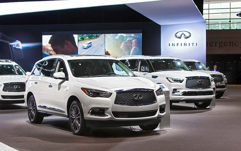 سيارة 2023 إنفينيتي QX60