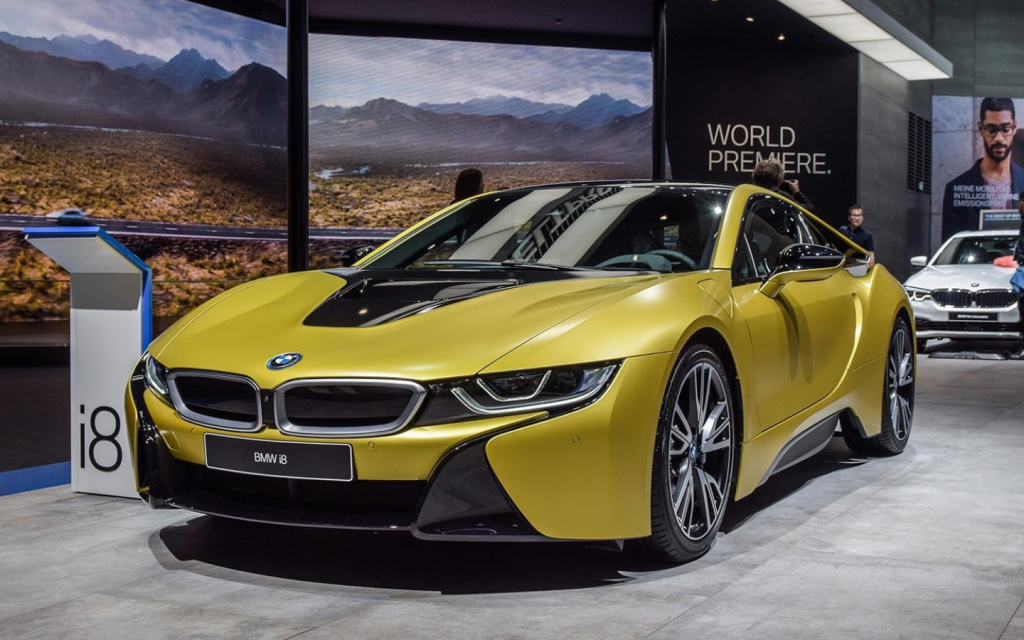 BMW i8 facts premiered as a concept car initially