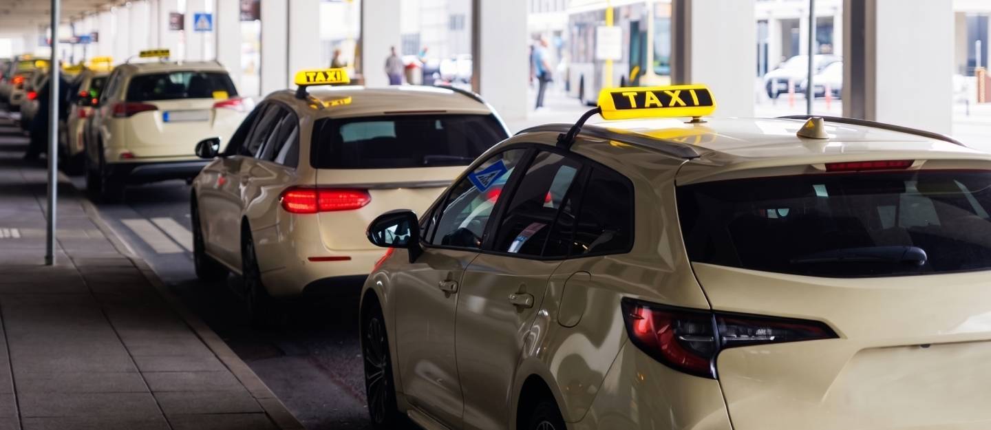 Taxi stand