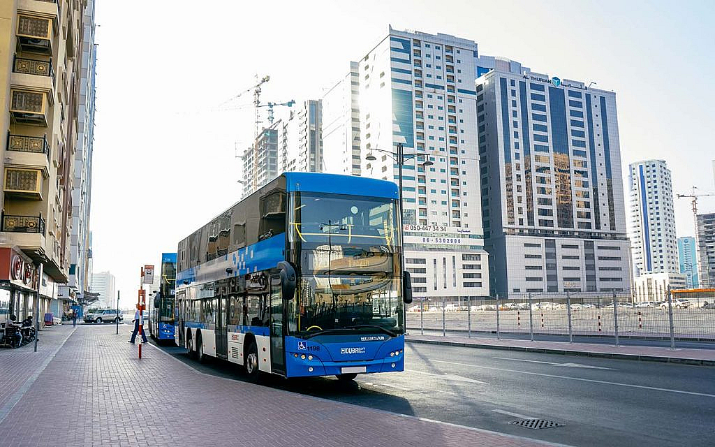 باص الشارقة الفجيرة