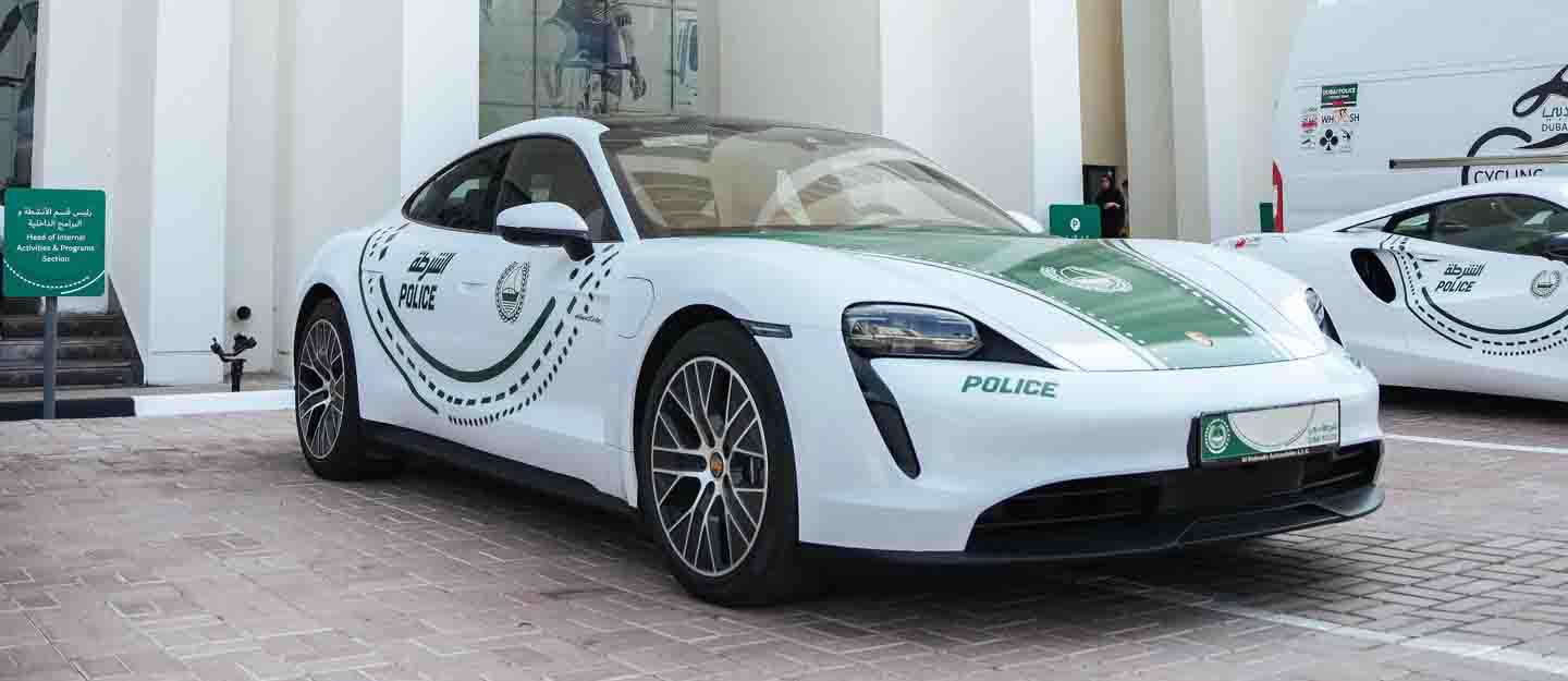 Porsche Taycan joins the dubai police fleet