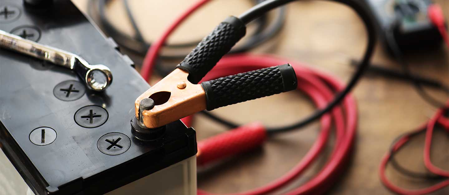 here are five ways to charge a car battery
