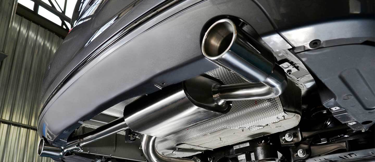 Car exhaust pipe manifold